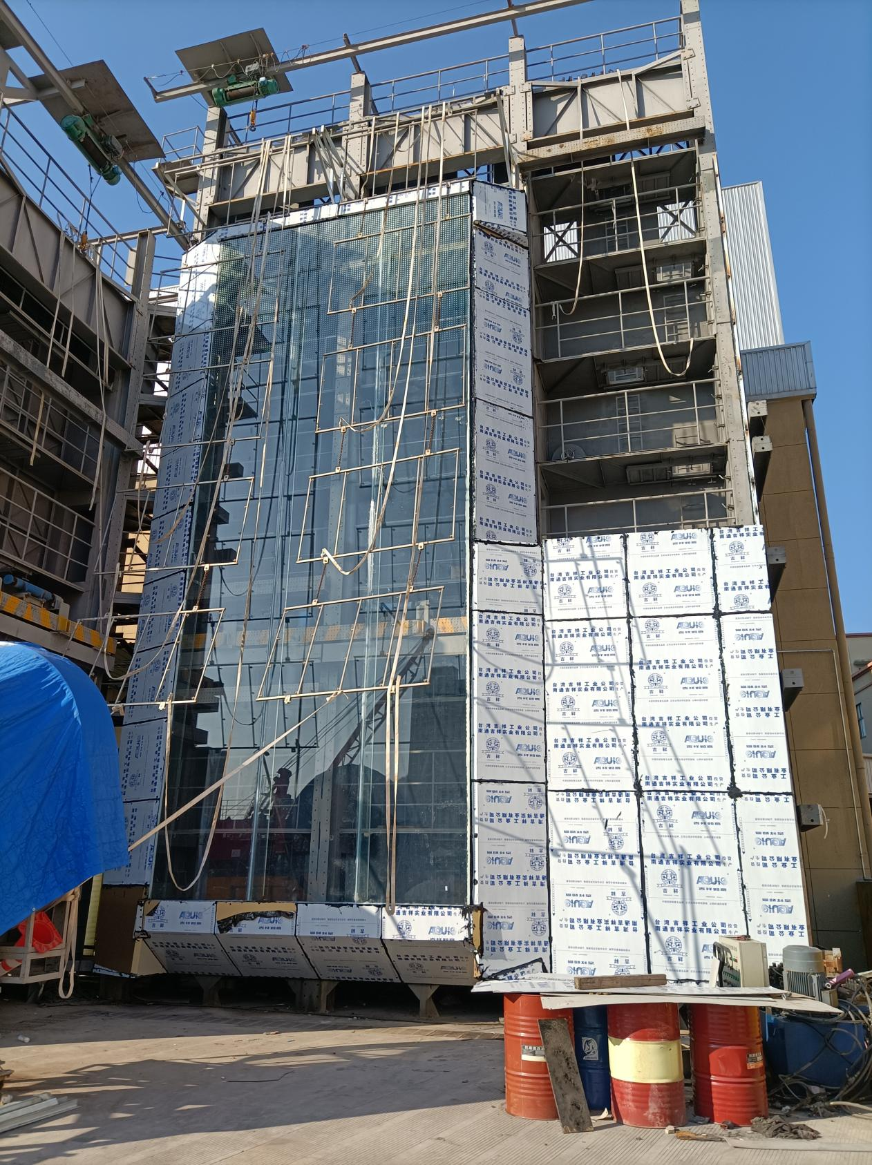 宁波杭州湾新区市民广场及规划展览馆项目（全波幕墙）